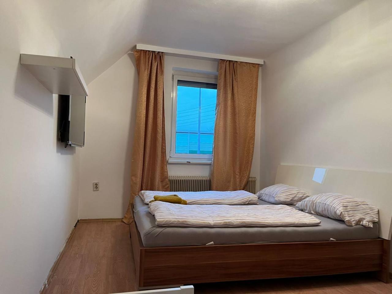 Cozy Rooms In An Elegant House Wenen Buitenkant foto