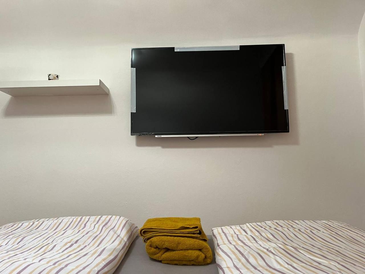 Cozy Rooms In An Elegant House Wenen Buitenkant foto