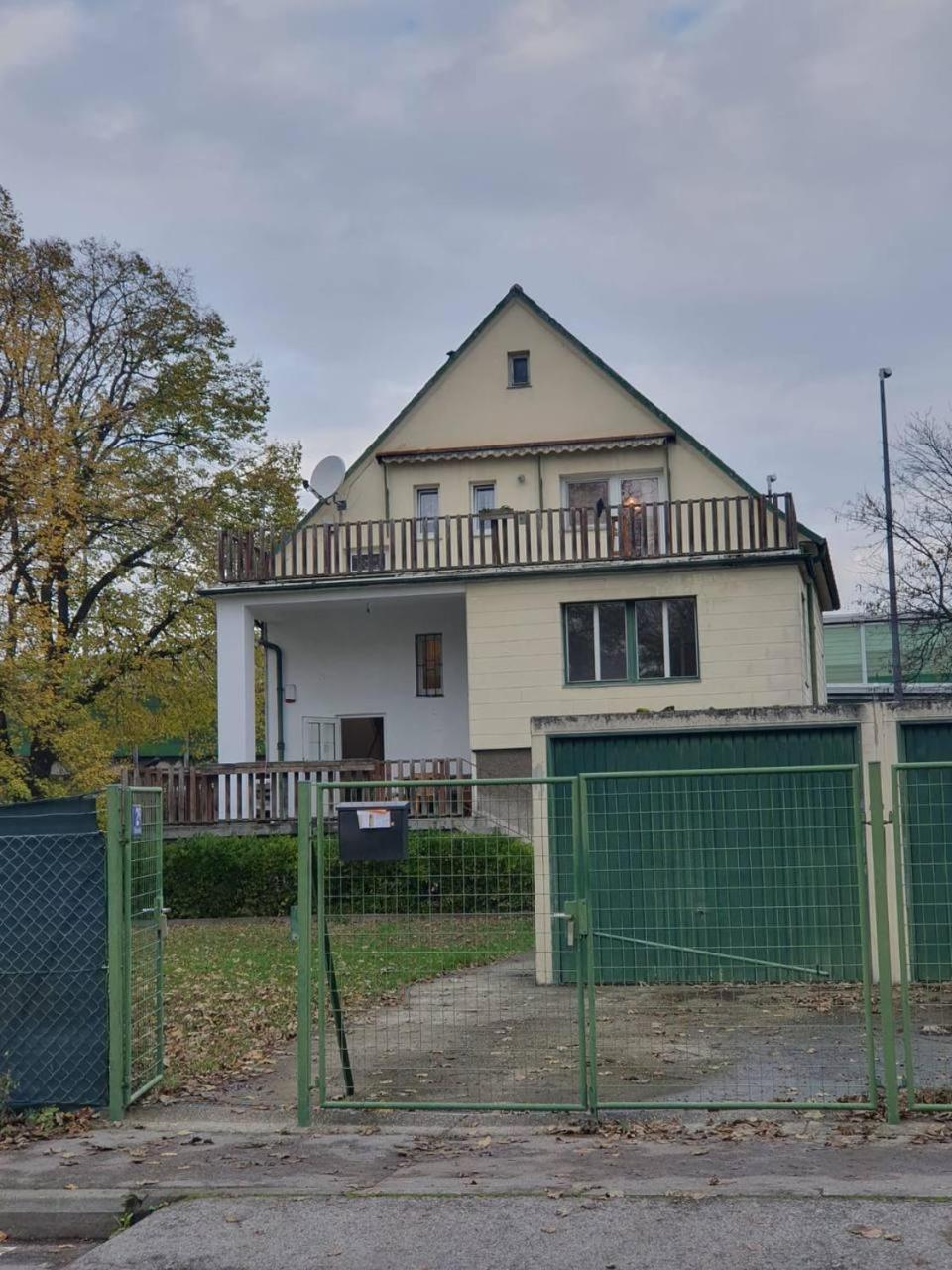 Cozy Rooms In An Elegant House Wenen Buitenkant foto